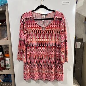 Coco Bianca Geometric top in red, pink, black and white. Size XL